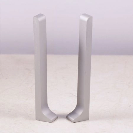 Заглушки 80мм (пара) для плинтуса серебро матовое